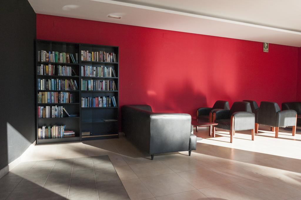 Apartamentos Michel Angelo Бенидорм Екстериор снимка