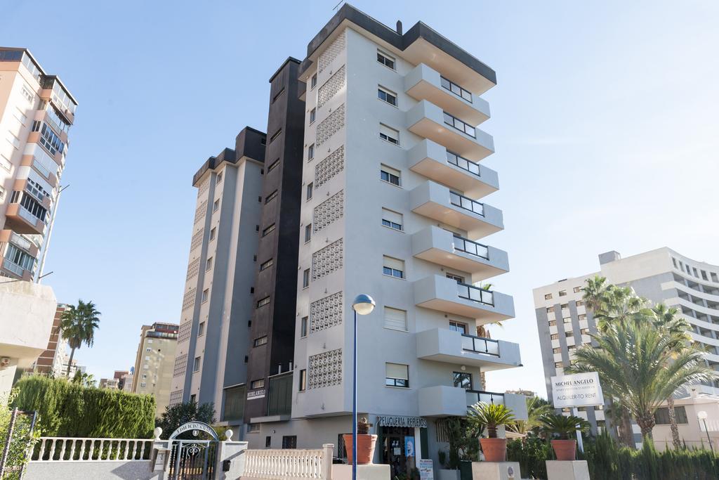 Apartamentos Michel Angelo Бенидорм Екстериор снимка