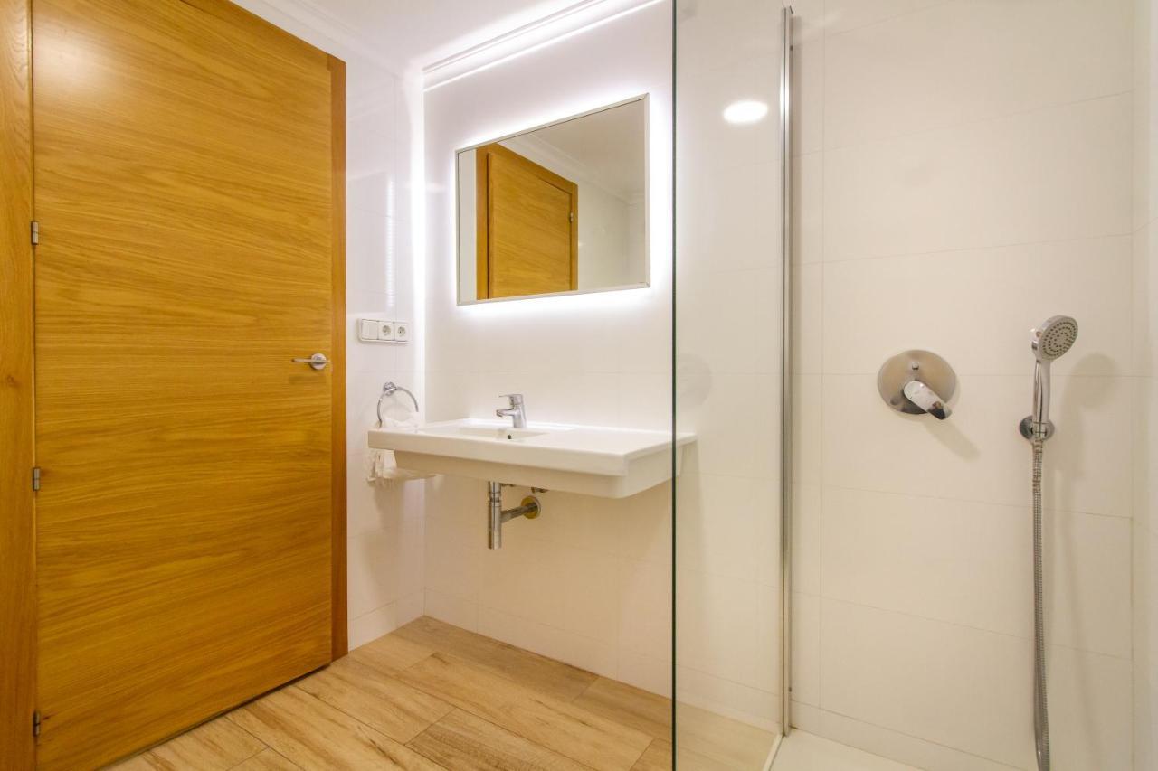 Apartamentos Michel Angelo Бенидорм Екстериор снимка