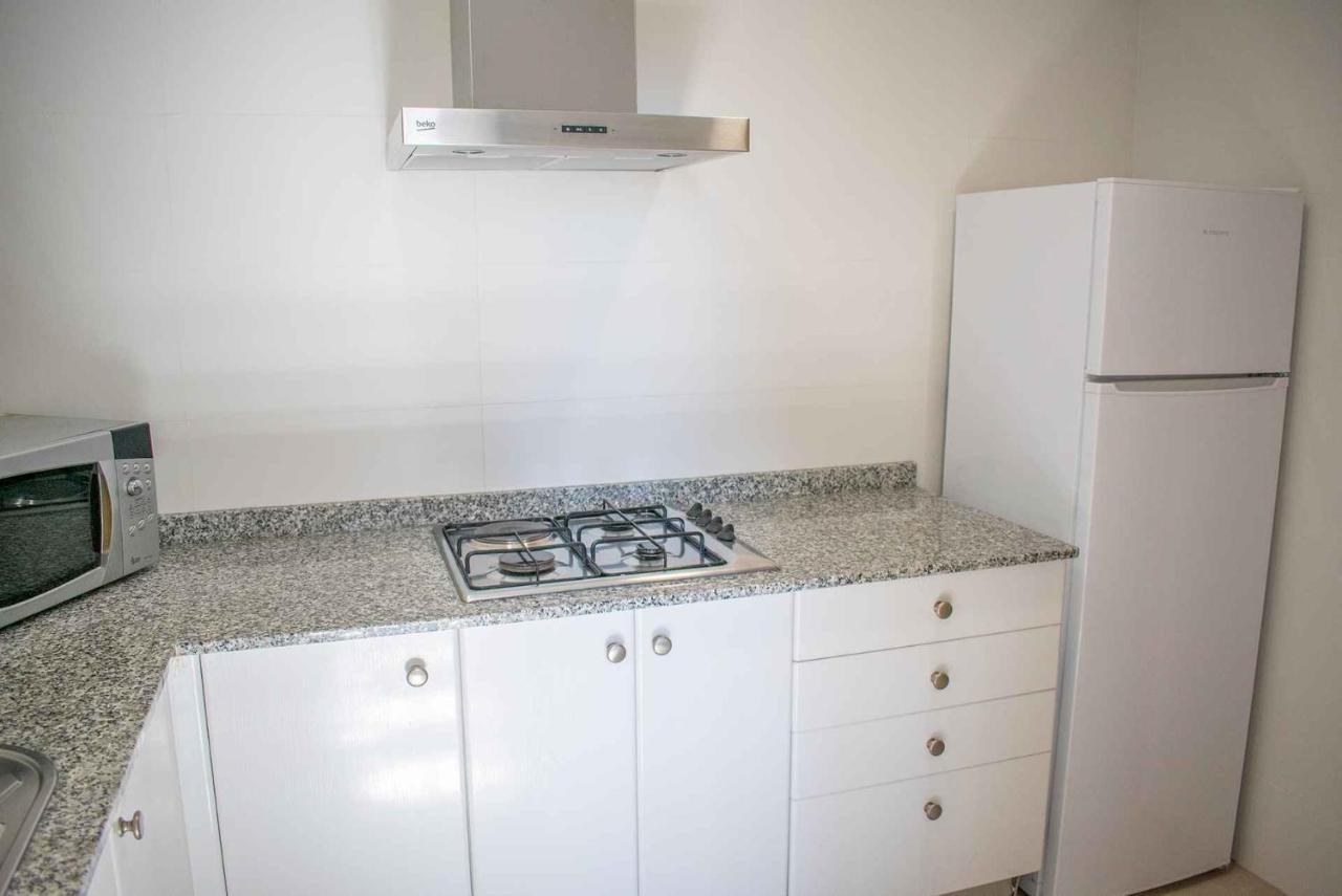 Apartamentos Michel Angelo Бенидорм Екстериор снимка