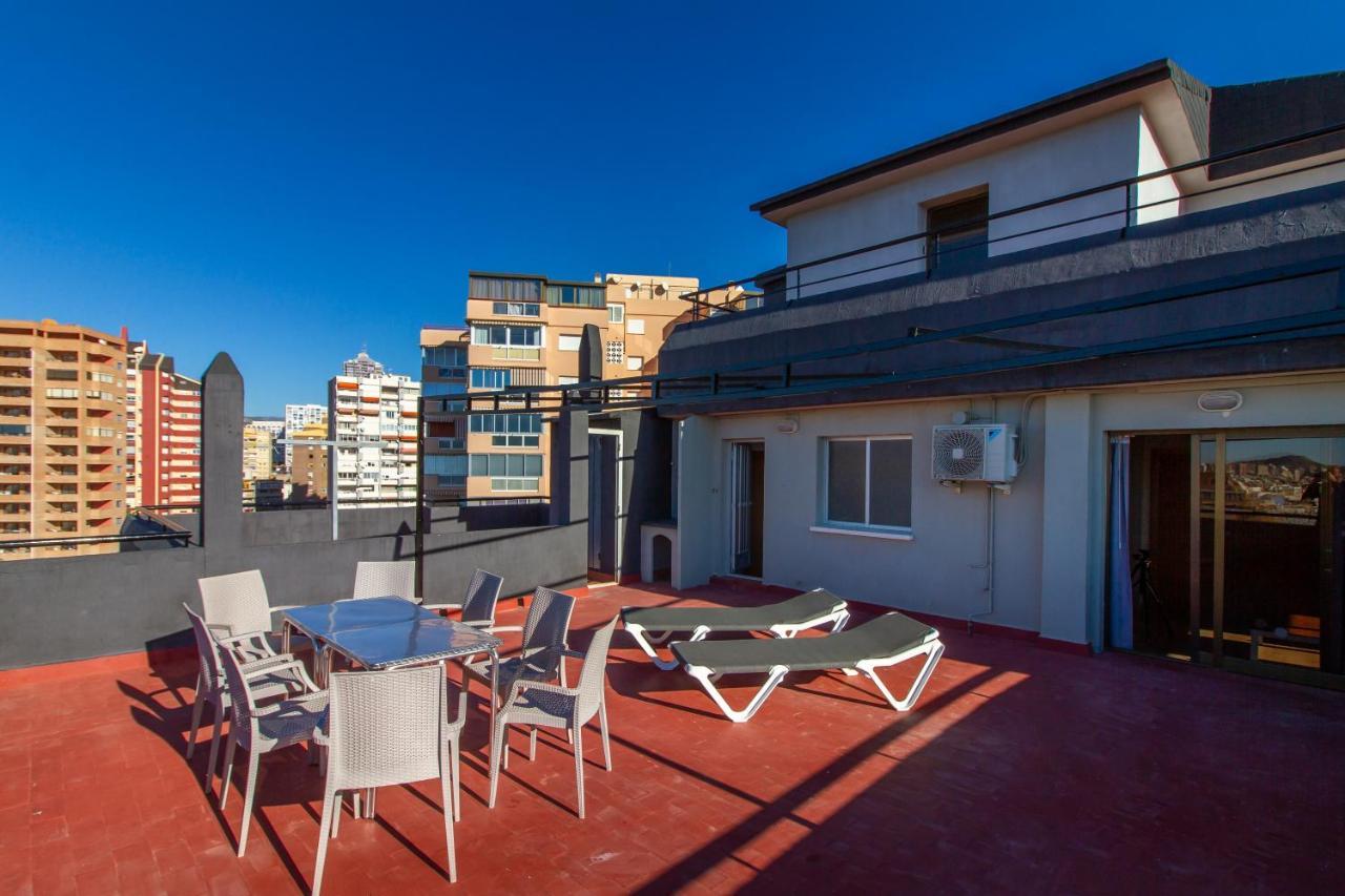 Apartamentos Michel Angelo Бенидорм Екстериор снимка