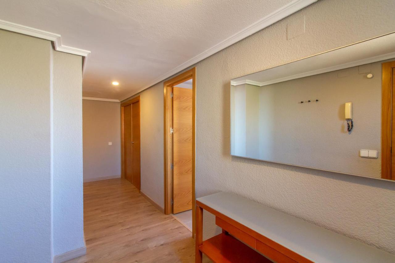 Apartamentos Michel Angelo Бенидорм Екстериор снимка