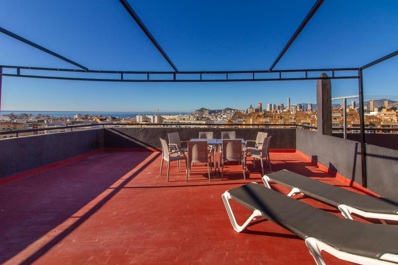 Apartamentos Michel Angelo Бенидорм Екстериор снимка